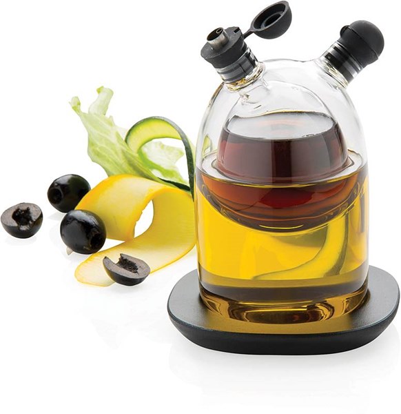 Obrázky: Unikátna oválna sklenená nádoba na olej a ocot