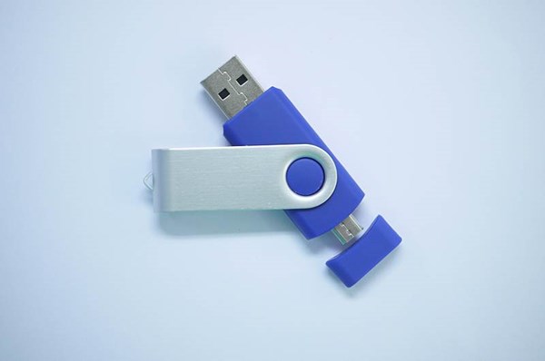 Obrázky: ROTATE  OTG flash disk 8GB s mikro USB, modrý
