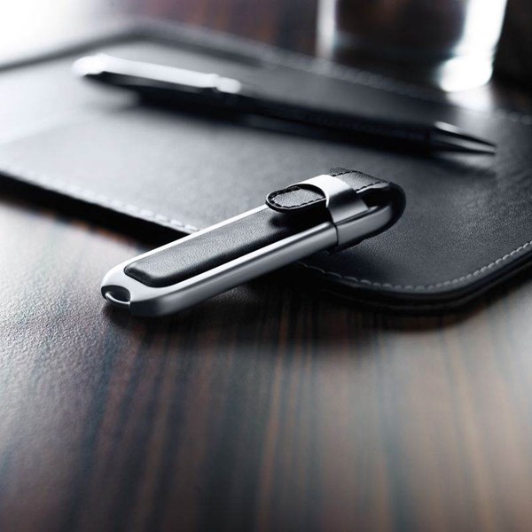 Obrázky: USB kľúč Datashield, kov.-kož. púzdro 16GB, čierna, Obrázok 7