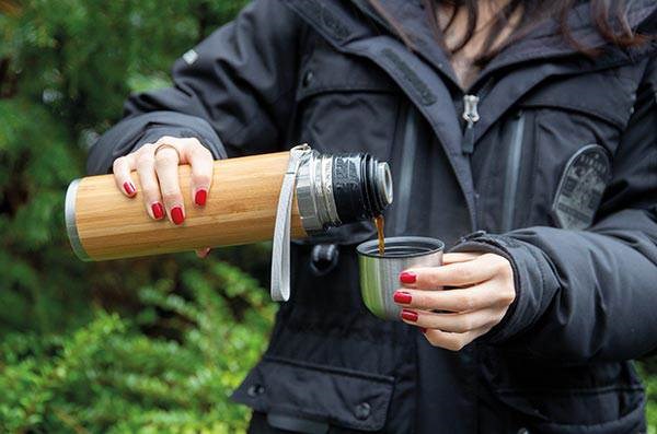 Obrázky: Nerezová termoska s bambusovým plášťom, 400ml, Obrázok 13