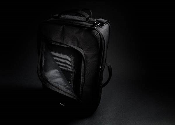 Obrázky: Čierny konvertibilný ruksak Swiss Peak, Obrázok 15