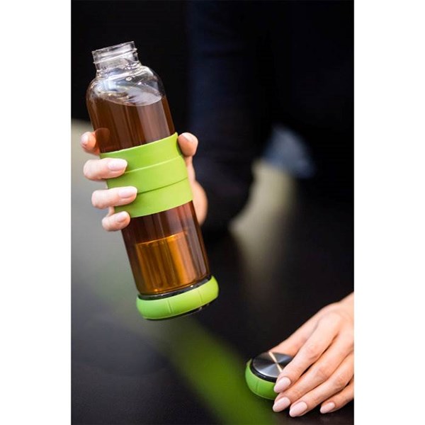 Obrázky: Sklenená fľaša s infuzérom na čaj 550 ml, zelená, Obrázok 5