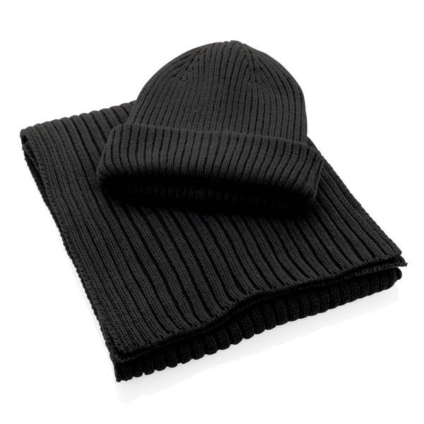 Obrázky: Čierny pletený šál 180x25cm z Polylana® AWARE, Obrázok 3