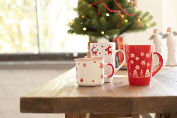 Obrázky: Vianočný  červený porcelánový hrnček 380 ml, Obrázok 4