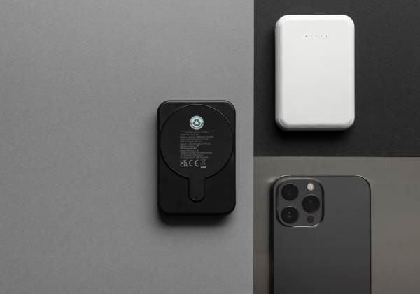 Obrázky: Bezdrôtová magnetická powerbanka 5000mAh 5W,čierna, Obrázok 10