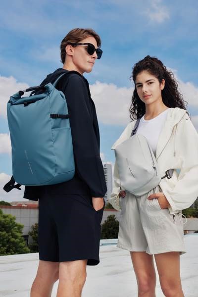Obrázky: Vodoodolný vertikálny ruksak cross body, biely, Obrázok 6