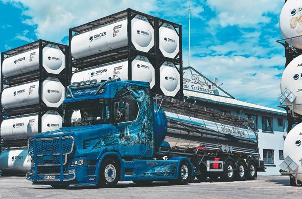 Obrázky: TRUCKS, nástenný kalendár 485x340 mm, Obrázok 4