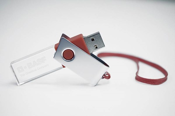 Obrázky: CRYSTAL ROTATE červený USB flash disk 4GB s LED, Obrázok 2