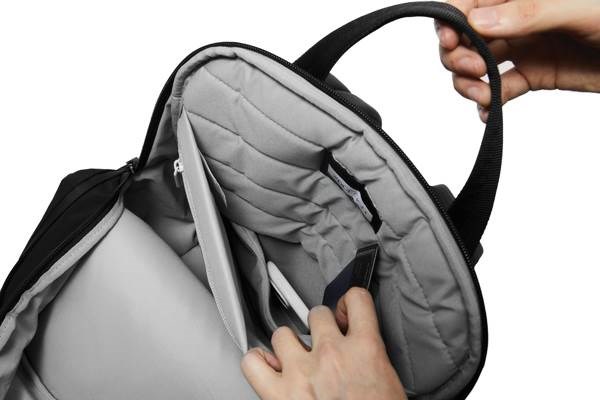 Obrázky: Čierny ruksak Soft Tote s dvojitým zipsom, Obrázok 20