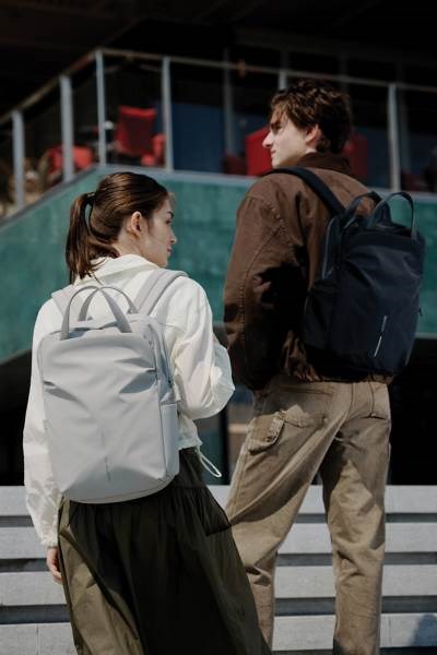 Obrázky: Čierny ruksak Soft Tote s dvojitým zipsom, Obrázok 39