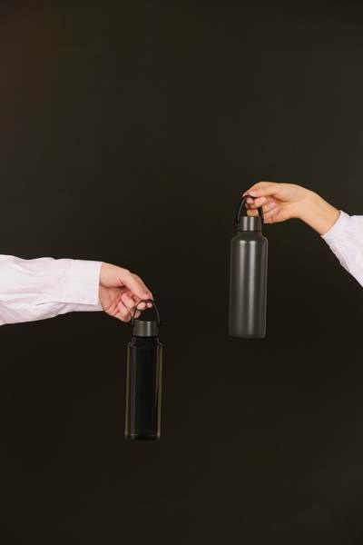 Obrázky: Transparentná zelená fľaša na vodu z RPET 550 ml, Obrázok 8