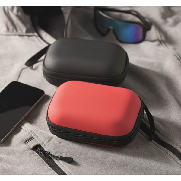 Obrázky: Lekárnička v pevnom puzdre na zips, červená, Obrázok 7