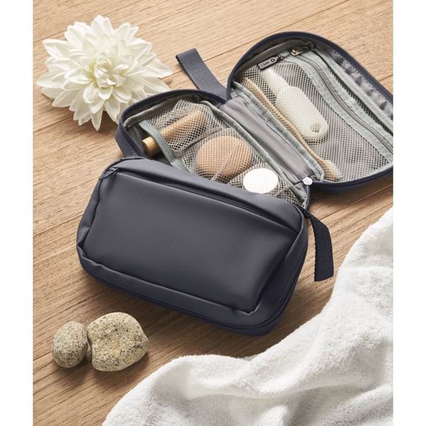 Obrázky: Modrá toaletná taštička 600D RPET, Obrázok 8