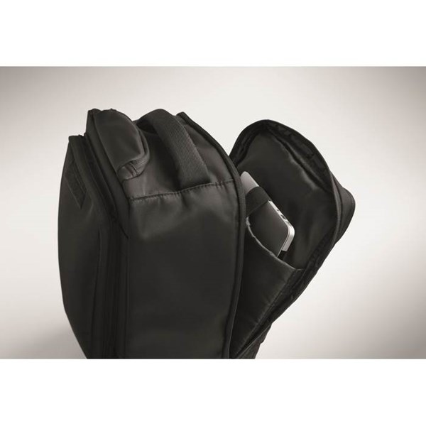 Obrázky: Čierny ruksak na kolieskach, Obrázok 8