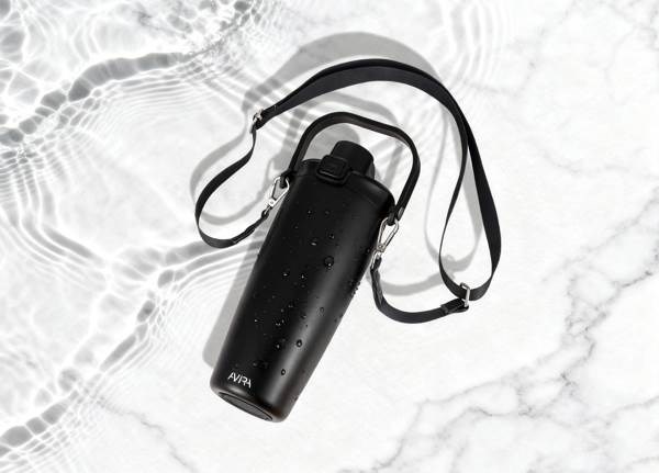 Obrázky: Recyklovaný nerez termohrnček s remienkom, čierny, Obrázok 11