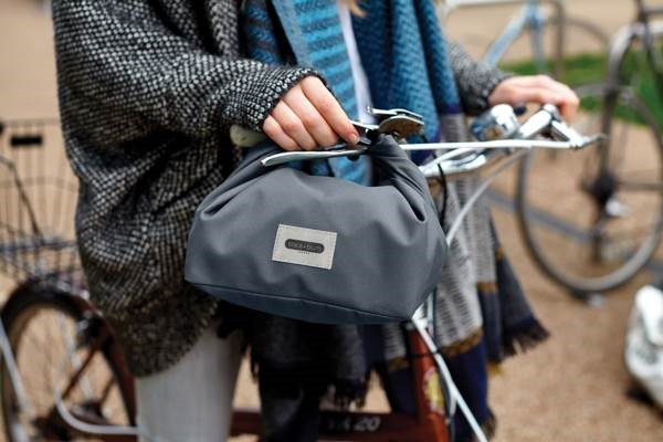 Obrázky: Black+Blum 6,7L izolovaná taška na obed, sivá, Obrázok 20