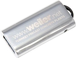 Zobrazit detaily pro Malý kovový vysúvací USB flash disk s očkom 16GB Obrázky: Malý kovový vysúvací USB flash disk s očkom 16GB