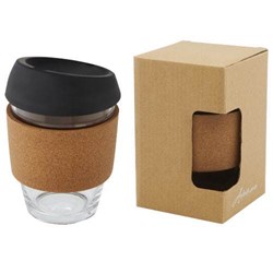 Zobrazit detaily pro Čierny sklenený hrnček 360 ml,korok a silik.viečko Obrázky: Čierny sklenený hrnček 360 ml,korok a silik.viečko
