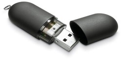 Zobrazit detaily pro Infocap čierny oválny USB flash disk, pútko 64GB Obrázky: Infocap čierny oválny USB flash disk, pútko 64GB